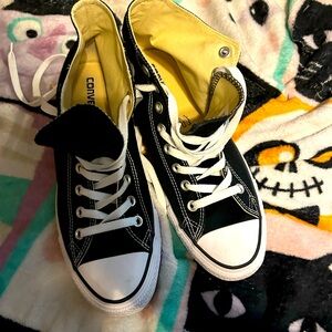 Black high top converse nwot